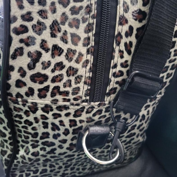 Guess weekender bag - Picture 5 of 11